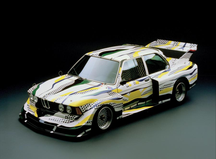  BMW Art Car Collection 2011 года  (фото 1 из 7)